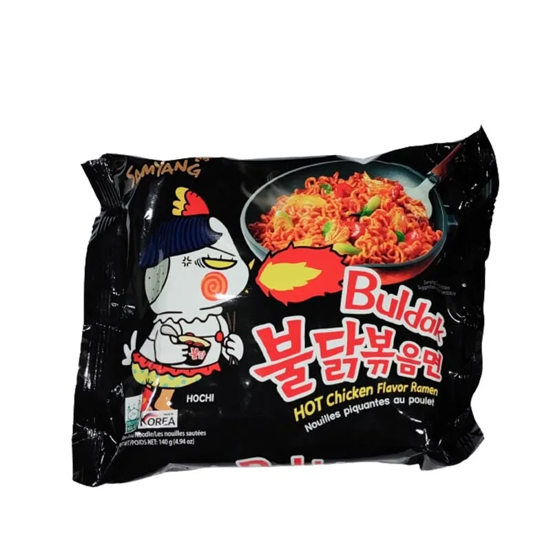 Buldak Hot Chicken Ramen från Samyang med kycklingsmak